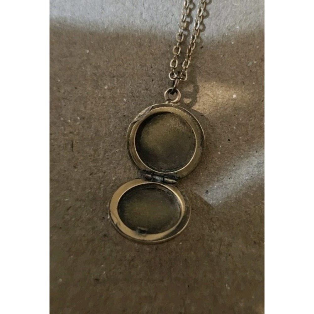 Vintage LeStage 1/20 12K GF Gold Filled Dainty Locket Pendant - Picture 3 of 8